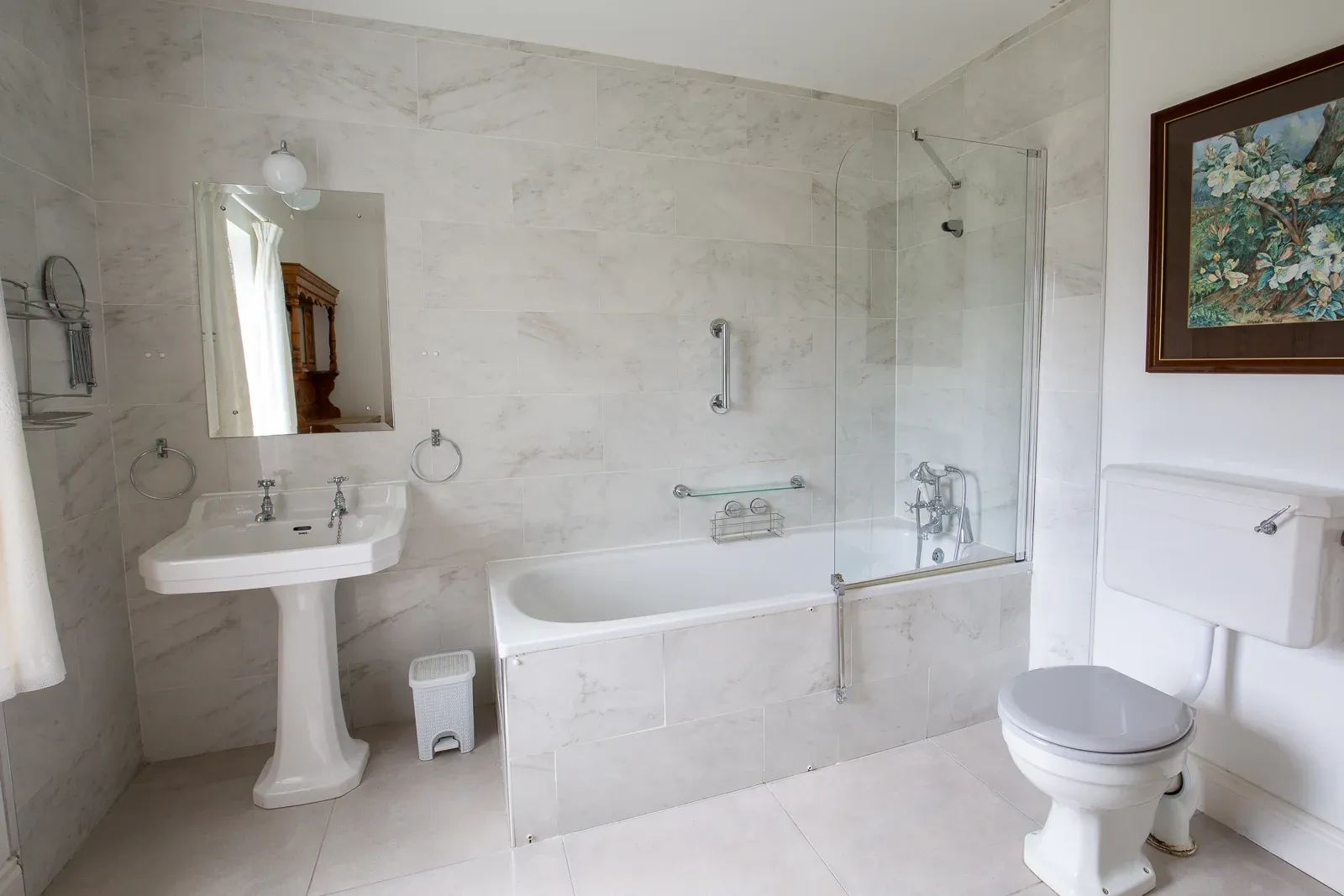 Bathroom shared by bedrooms one and two